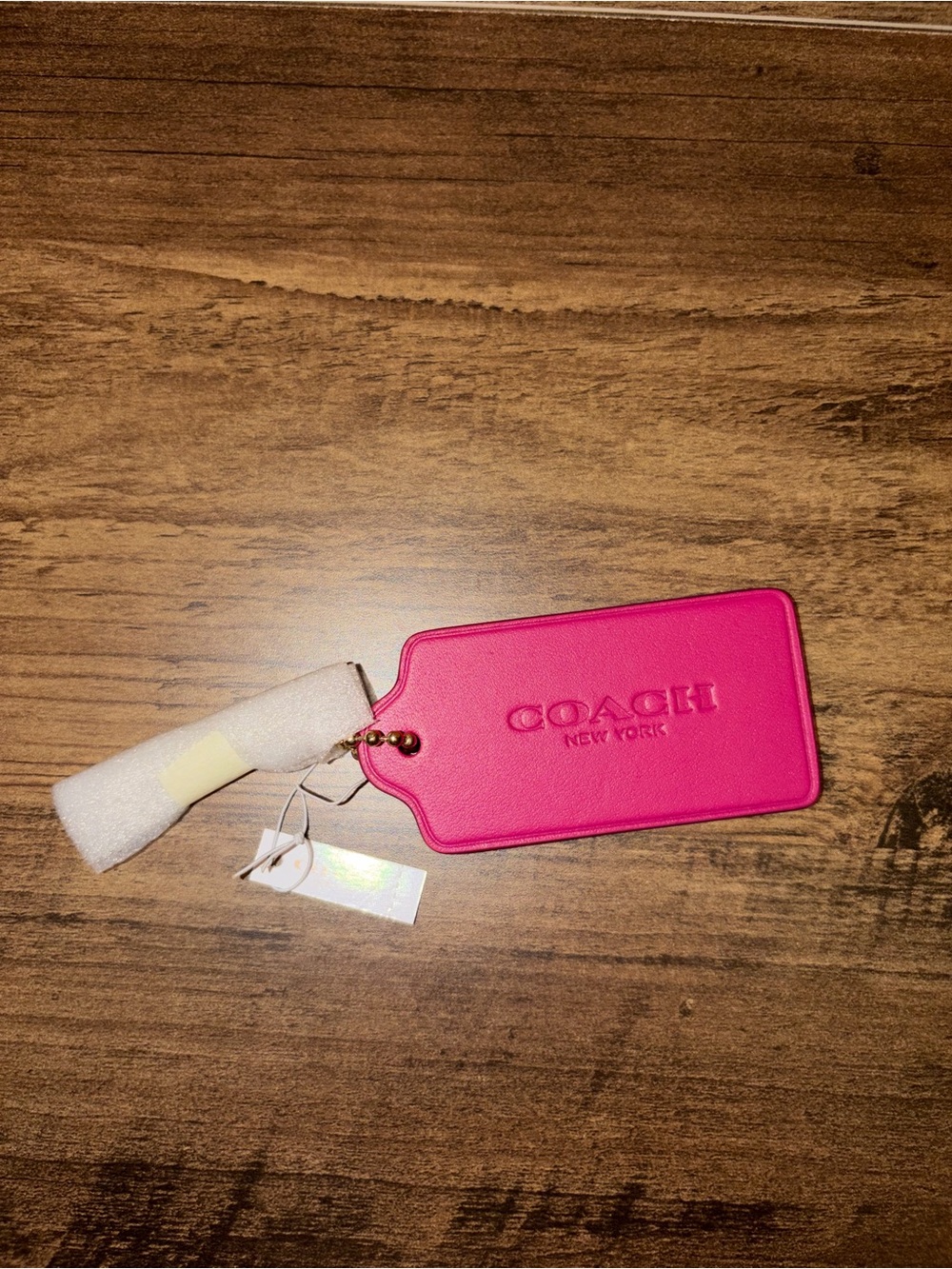 NWT Authentic Coach Large Leather Hangtag Bag Charm – Hot Pink/Fuchsia